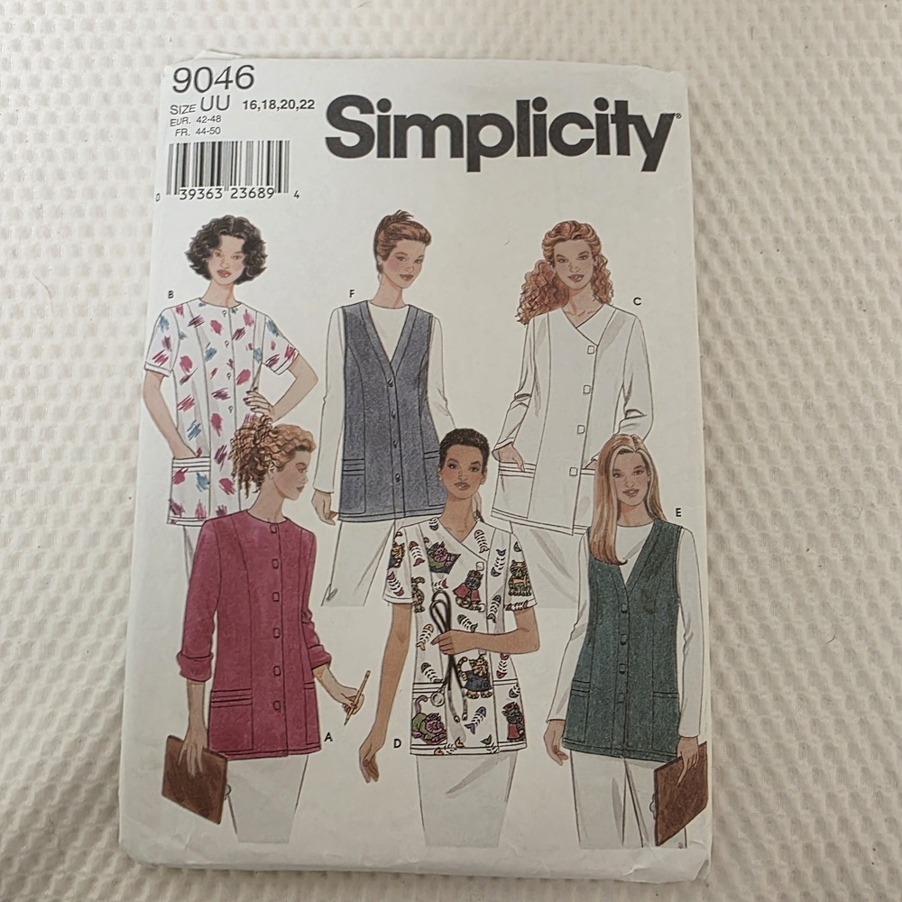 Simplicity Sewing Pattern #9046 Size UU 16 18 20 22 Misses Top or Vest